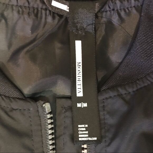 Mondetta layered light jacket - Picture 11 of 11